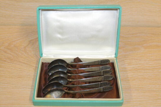 Tallinna Juveel lusikad , Tallinna motiiv