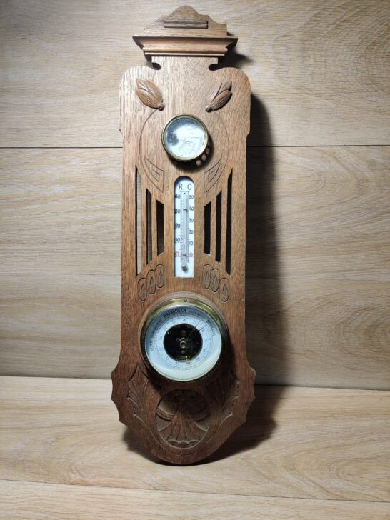 Suur baromeeter termomeeter hügromeeter