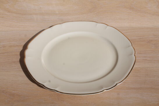 Suur vaagen elevandiluu tooni